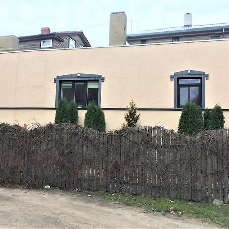Ludvika Elegance Apartment Liepāja Exterior foto