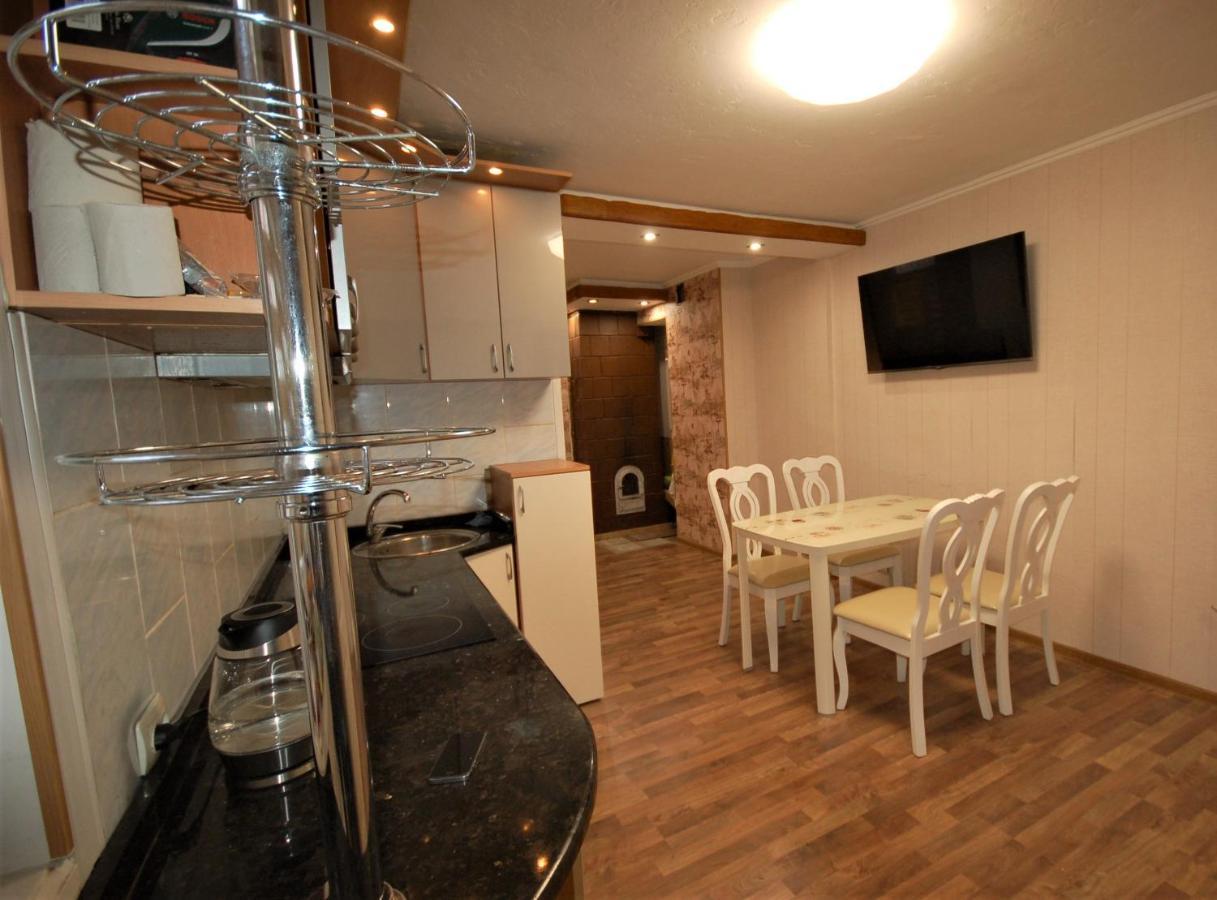 Ludvika Elegance Apartment Liepāja Exterior foto
